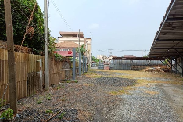 Chumphol-Ramintra39-Pic1